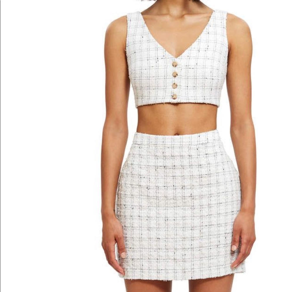 Callipygian Textured Bustier and Matching Skirt